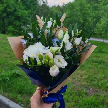 Bukiet granatowy mały.